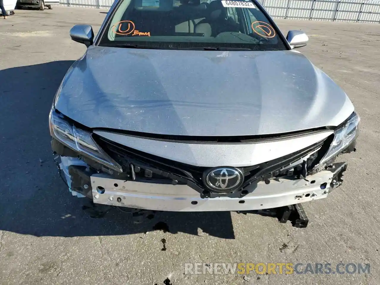 9 Photograph of a damaged car 4T1C11AK0NU629916 TOYOTA CAMRY 2022