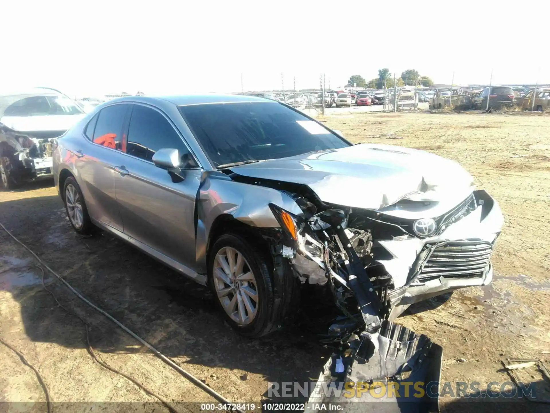 1 Photograph of a damaged car 4T1C11AK0NU635036 TOYOTA CAMRY 2022