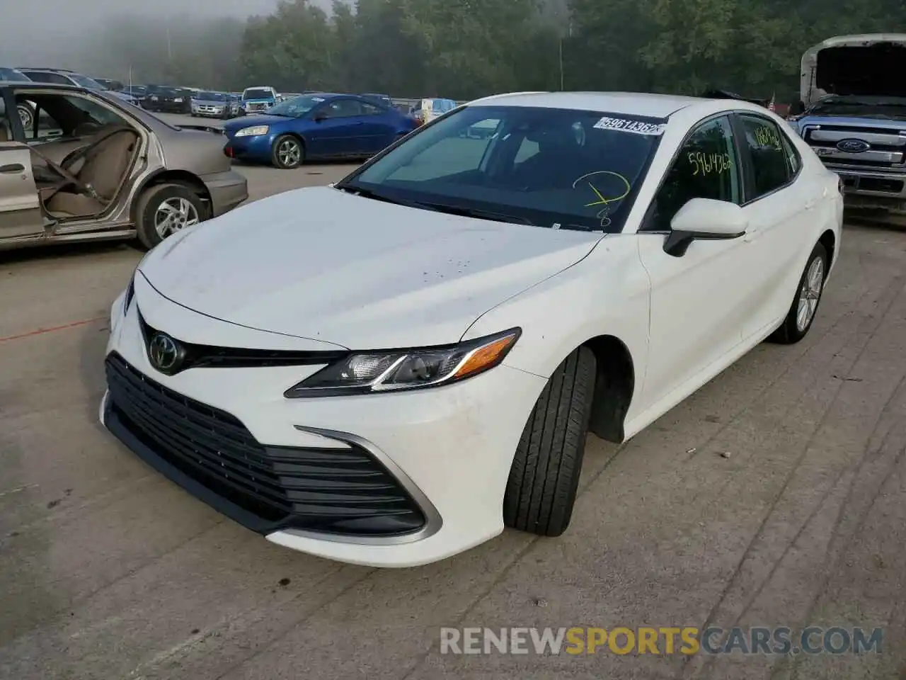 2 Photograph of a damaged car 4T1C11AK0NU636011 TOYOTA CAMRY 2022