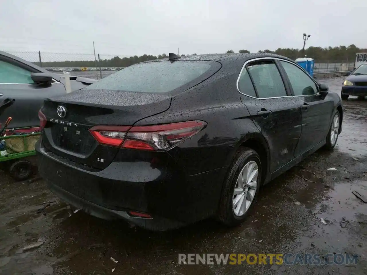 4 Photograph of a damaged car 4T1C11AK0NU638776 TOYOTA CAMRY 2022