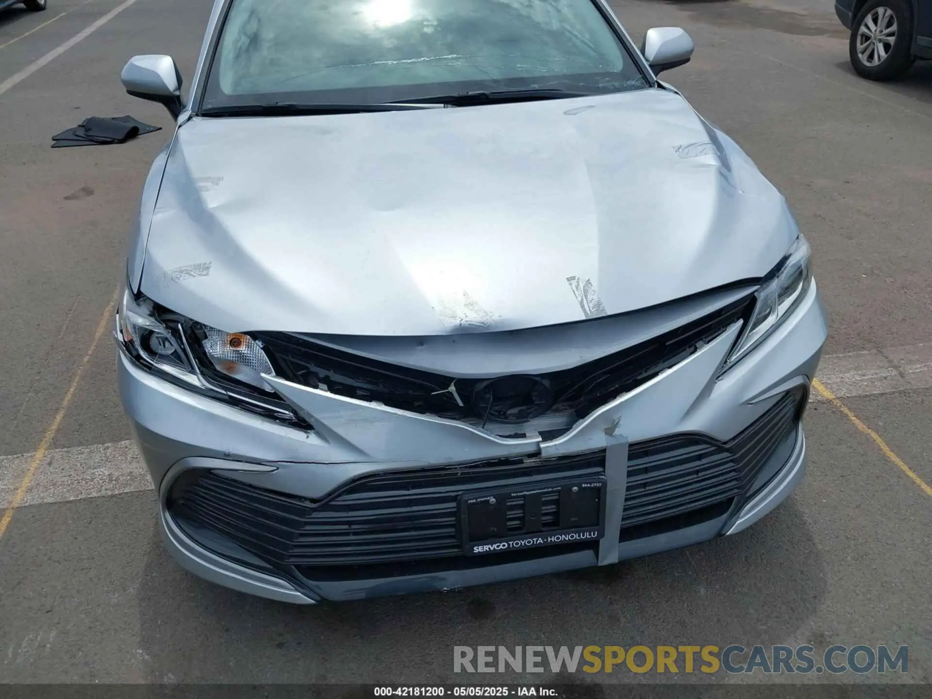 6 Photograph of a damaged car 4T1C11AK0NU640401 TOYOTA CAMRY 2022