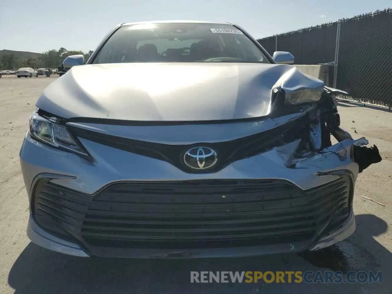 5 Photograph of a damaged car 4T1C11AK0NU641421 TOYOTA CAMRY 2022