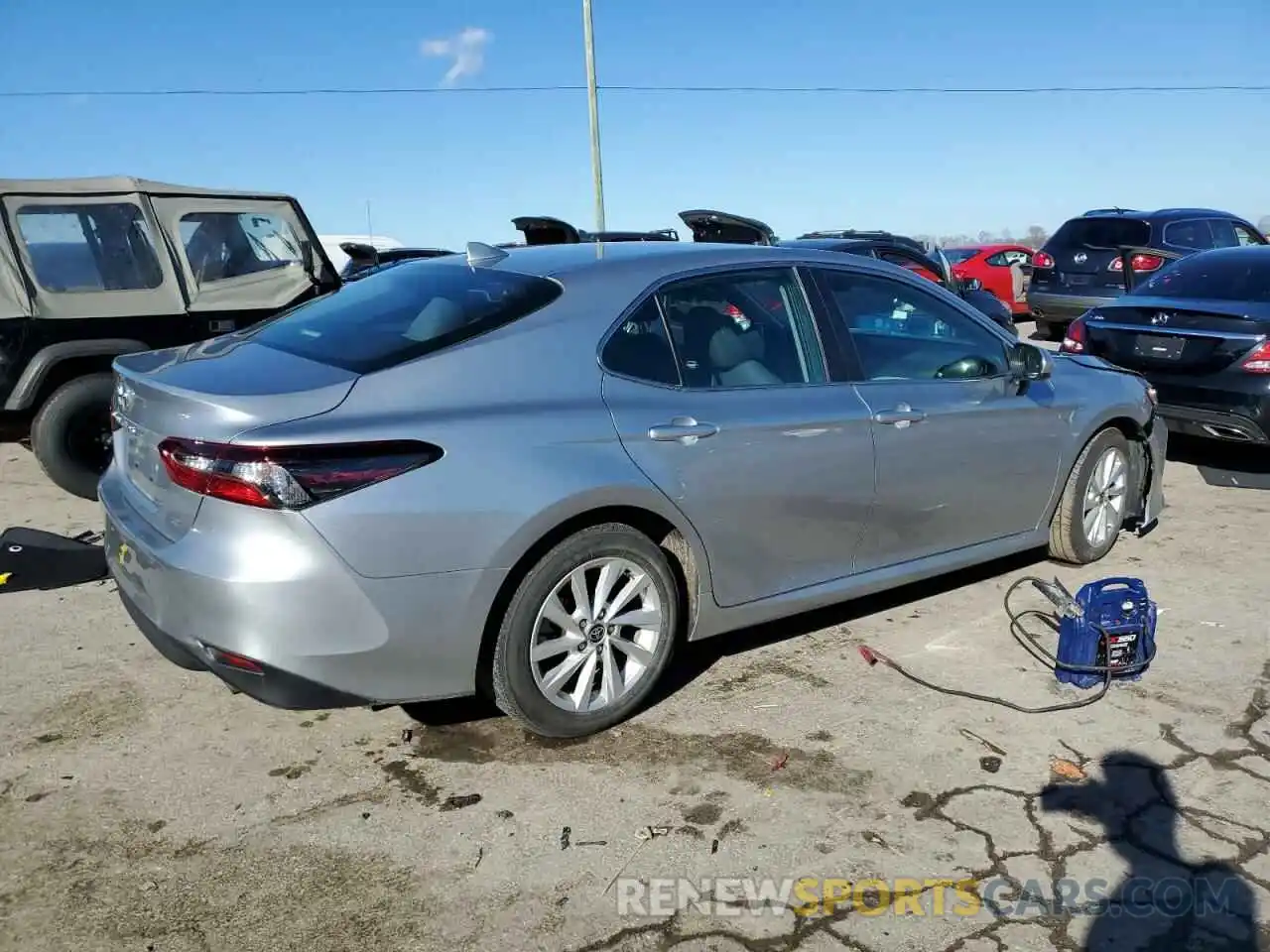 3 Photograph of a damaged car 4T1C11AK0NU645226 TOYOTA CAMRY 2022