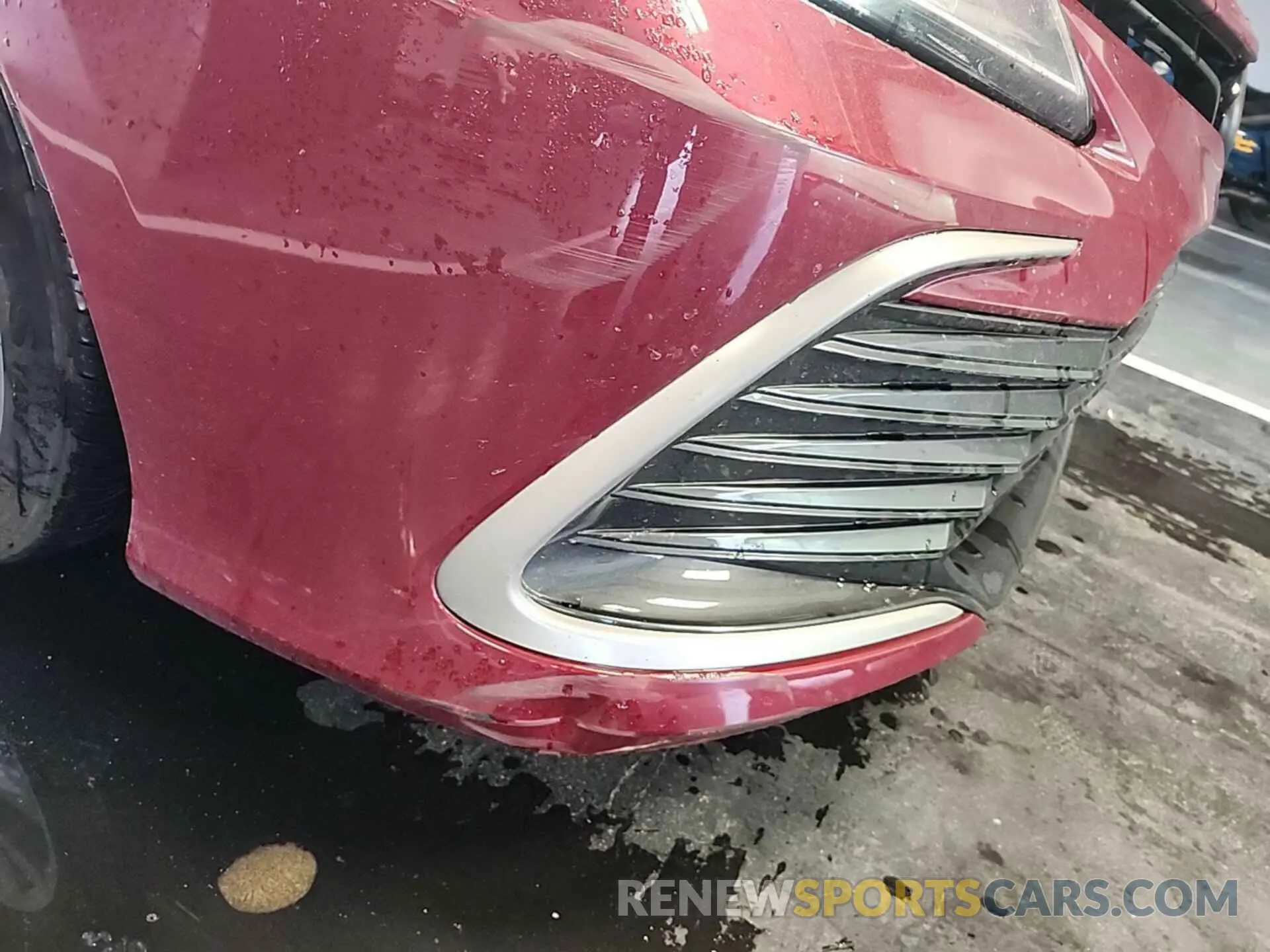 19 Photograph of a damaged car 4T1C11AK0NU646683 TOYOTA CAMRY 2022