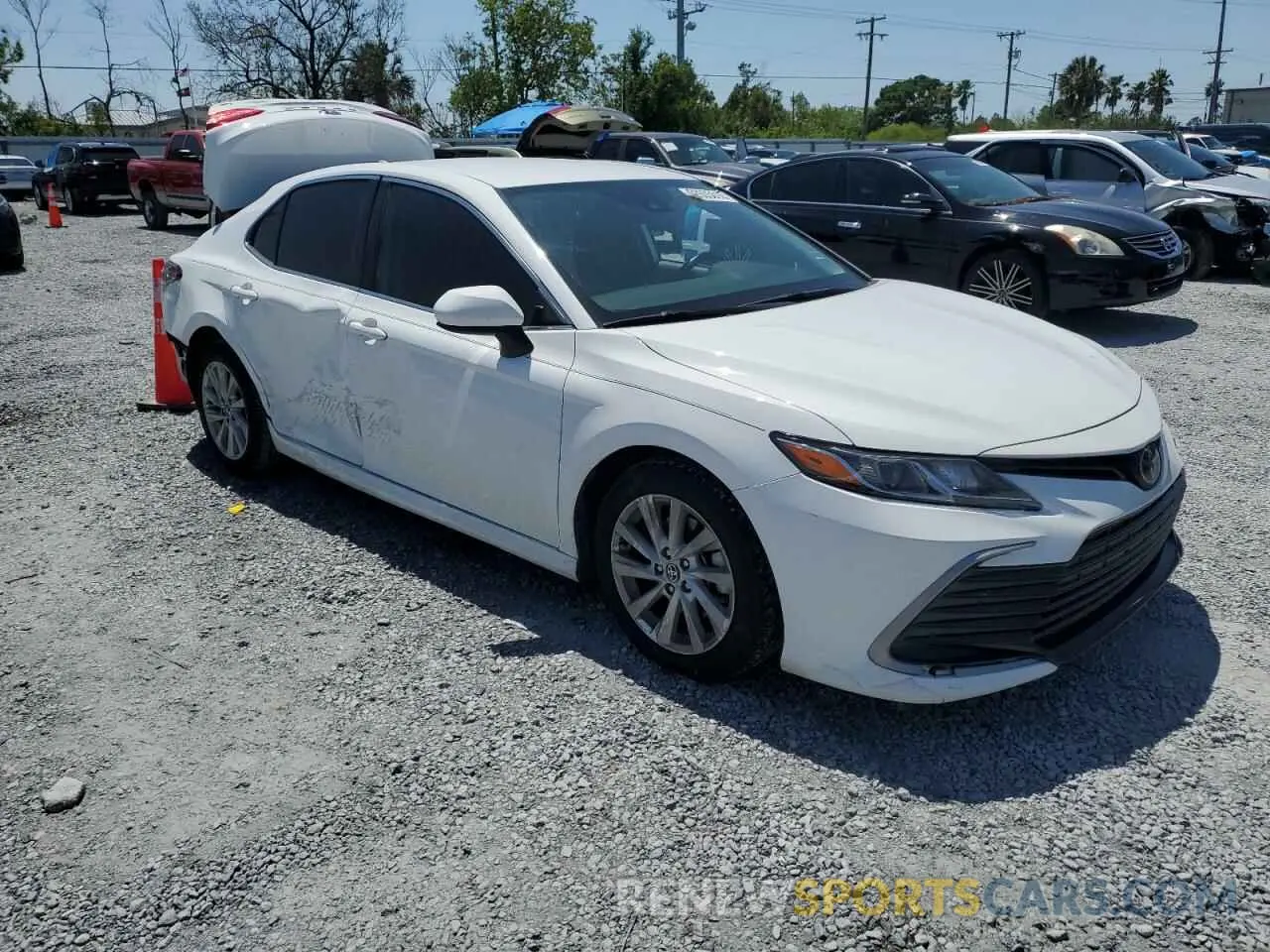 4 Photograph of a damaged car 4T1C11AK0NU647476 TOYOTA CAMRY 2022