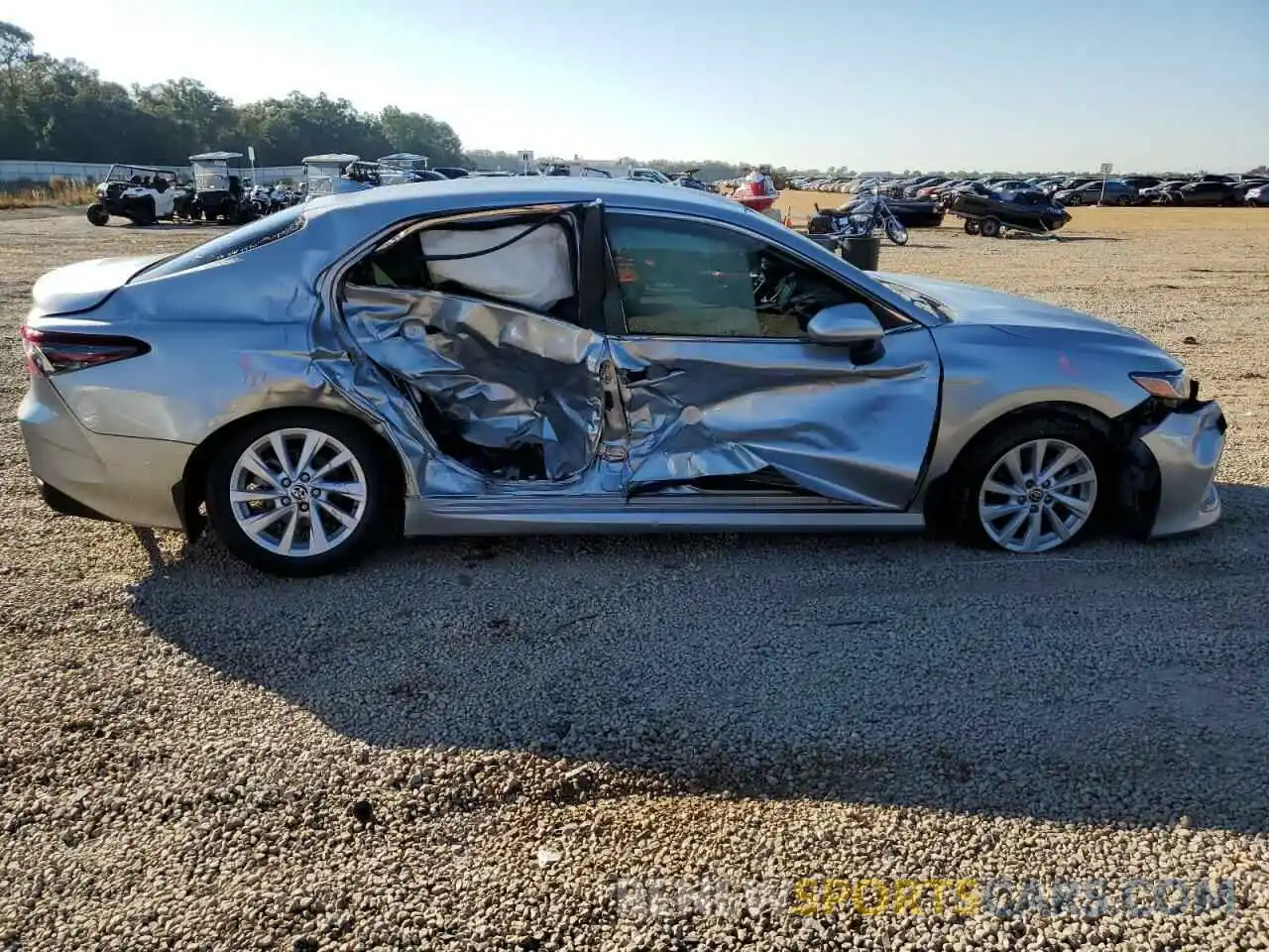 9 Photograph of a damaged car 4T1C11AK0NU648918 TOYOTA CAMRY 2022