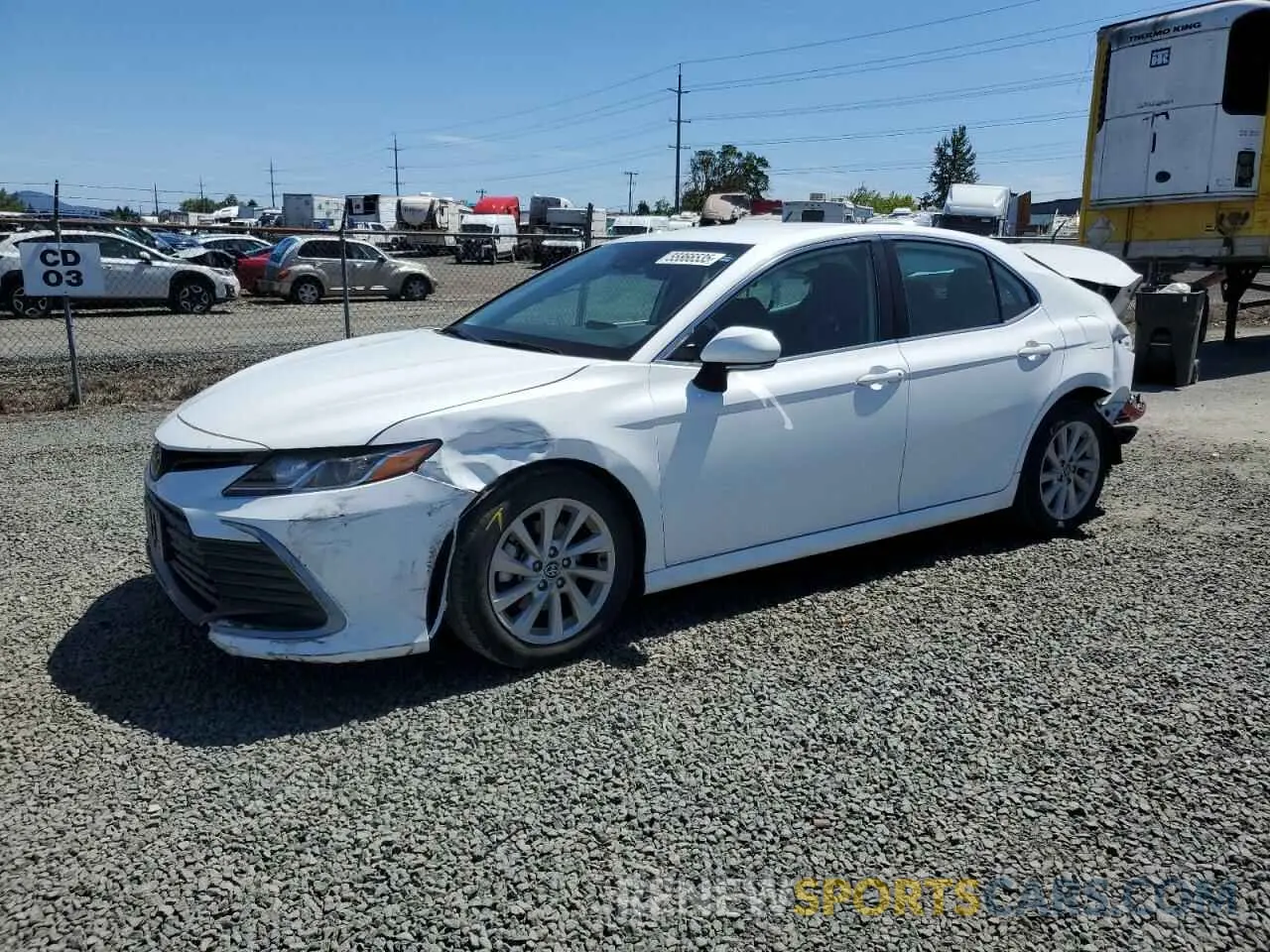 1 Photograph of a damaged car 4T1C11AK0NU657750 TOYOTA CAMRY 2022