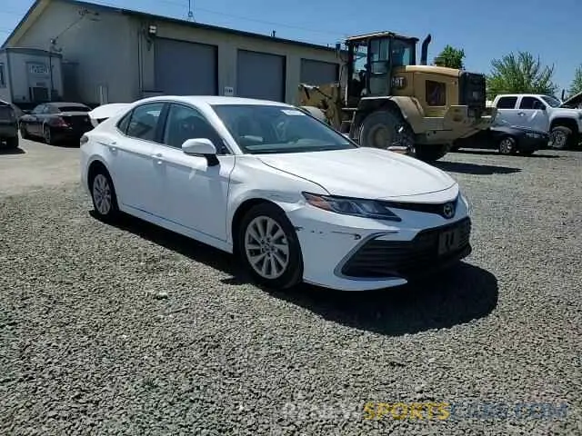 13 Photograph of a damaged car 4T1C11AK0NU657750 TOYOTA CAMRY 2022