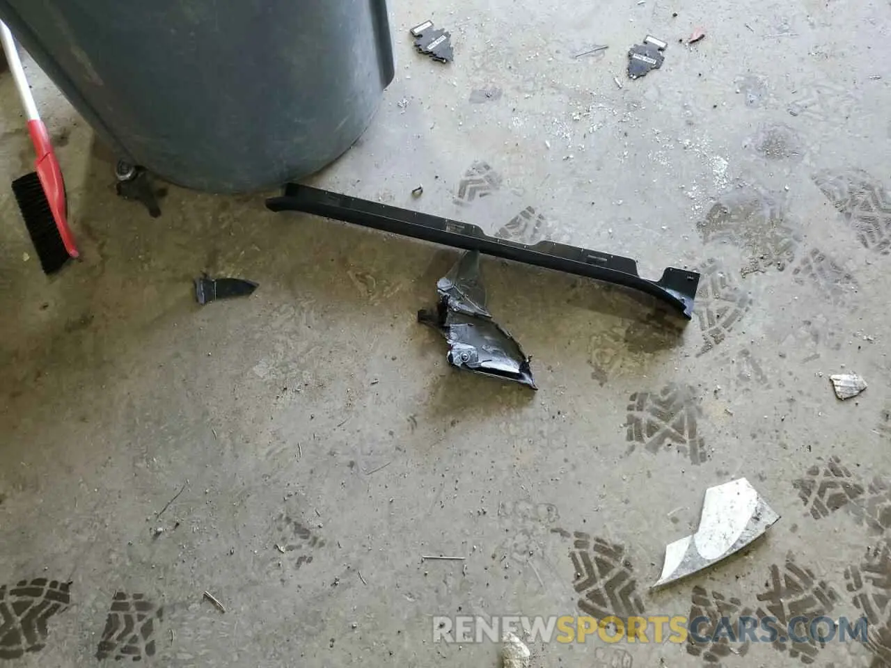 12 Photograph of a damaged car 4T1C11AK0NU658168 TOYOTA CAMRY 2022