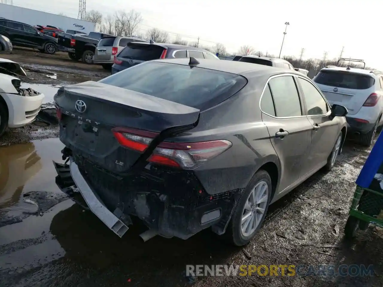 4 Photograph of a damaged car 4T1C11AK0NU664374 TOYOTA CAMRY 2022