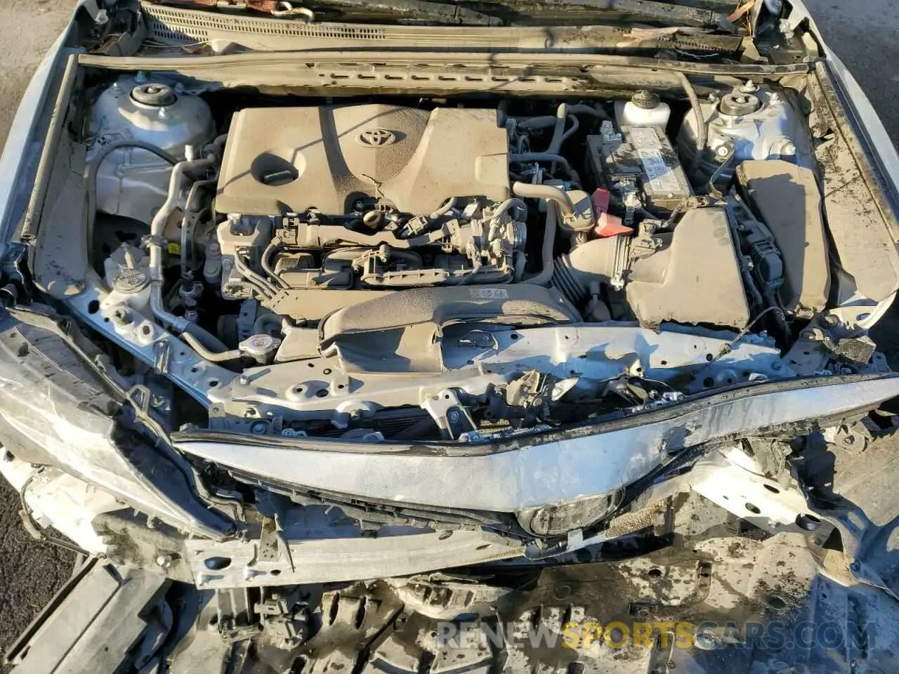 11 Photograph of a damaged car 4T1C11AK0NU664424 TOYOTA CAMRY 2022