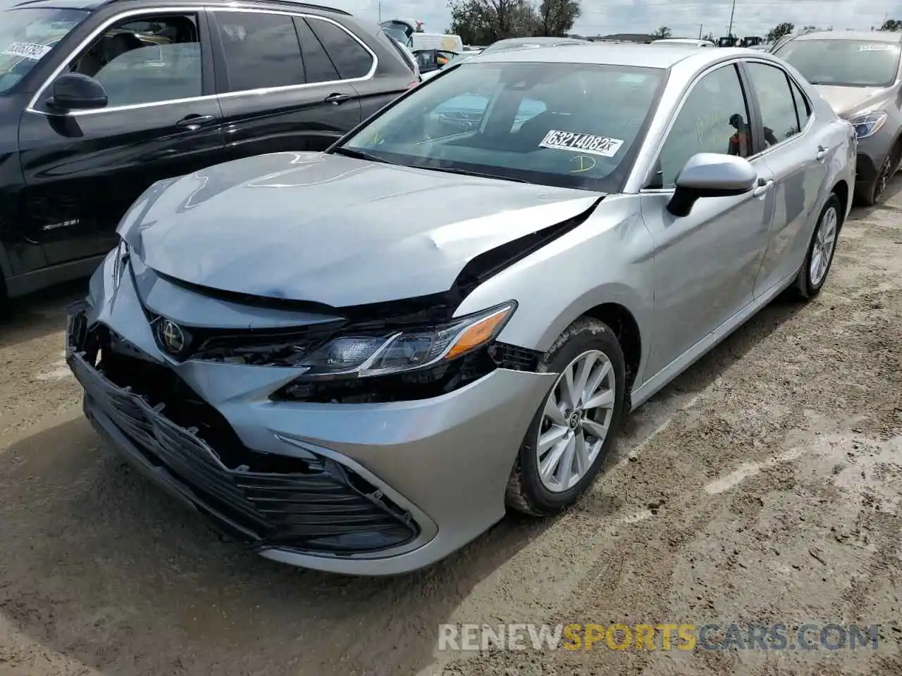 1 Photograph of a damaged car 4T1C11AK0NU666111 TOYOTA CAMRY 2022