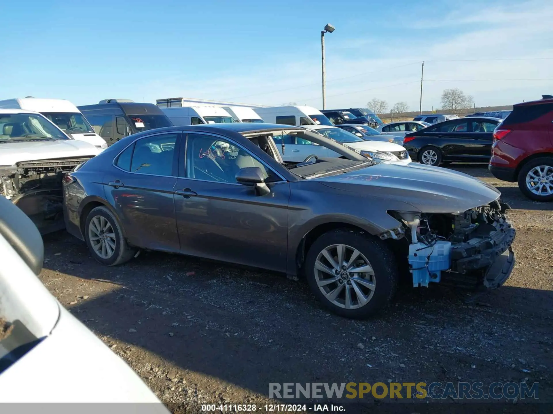 13 Photograph of a damaged car 4T1C11AK0NU712200 TOYOTA CAMRY 2022