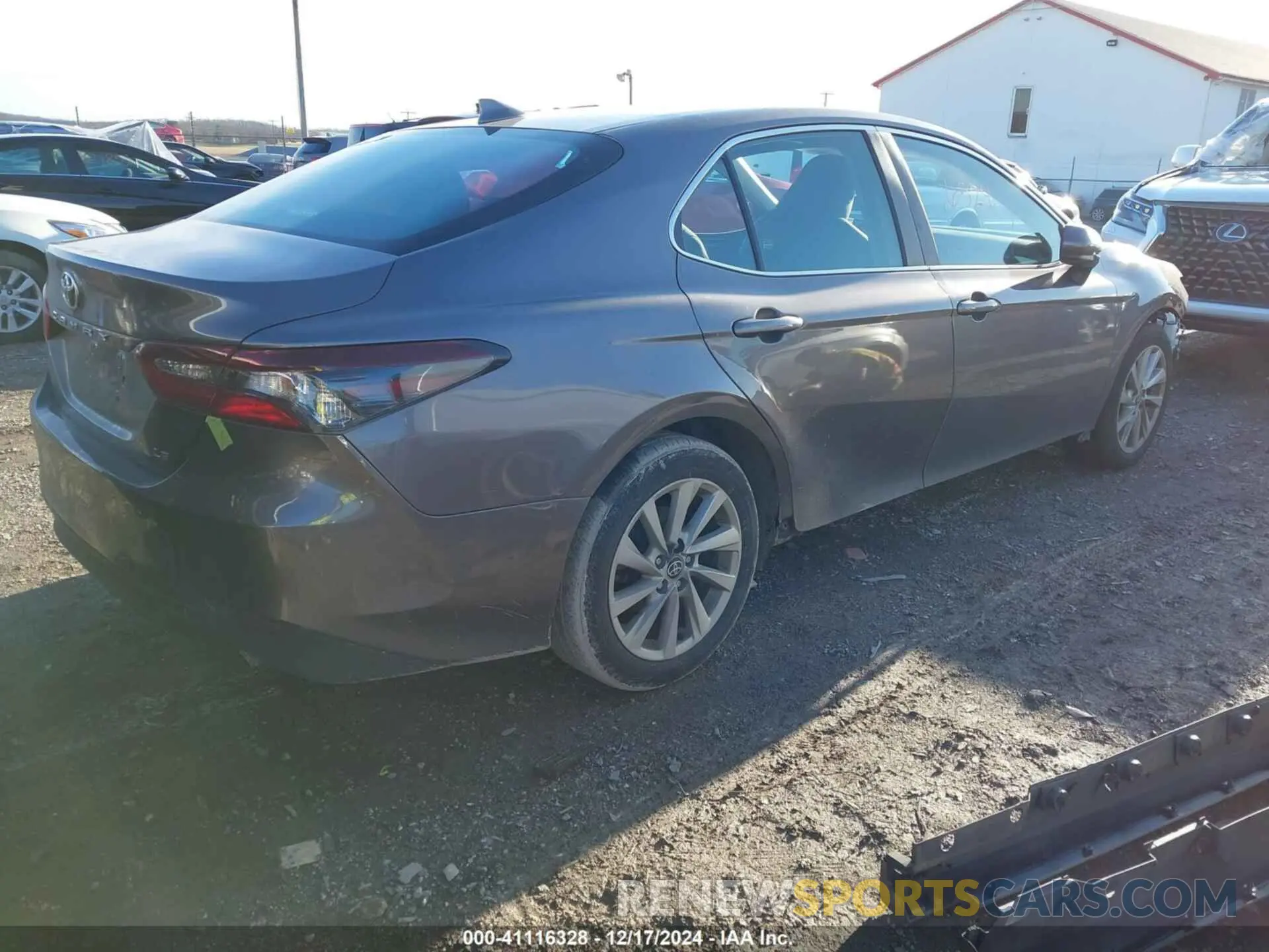 4 Photograph of a damaged car 4T1C11AK0NU712200 TOYOTA CAMRY 2022
