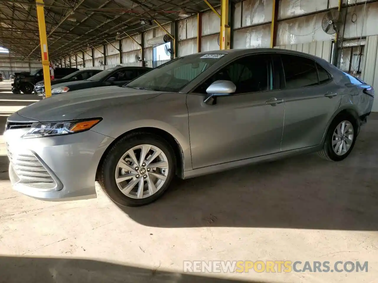 1 Photograph of a damaged car 4T1C11AK1NU054709 TOYOTA CAMRY 2022