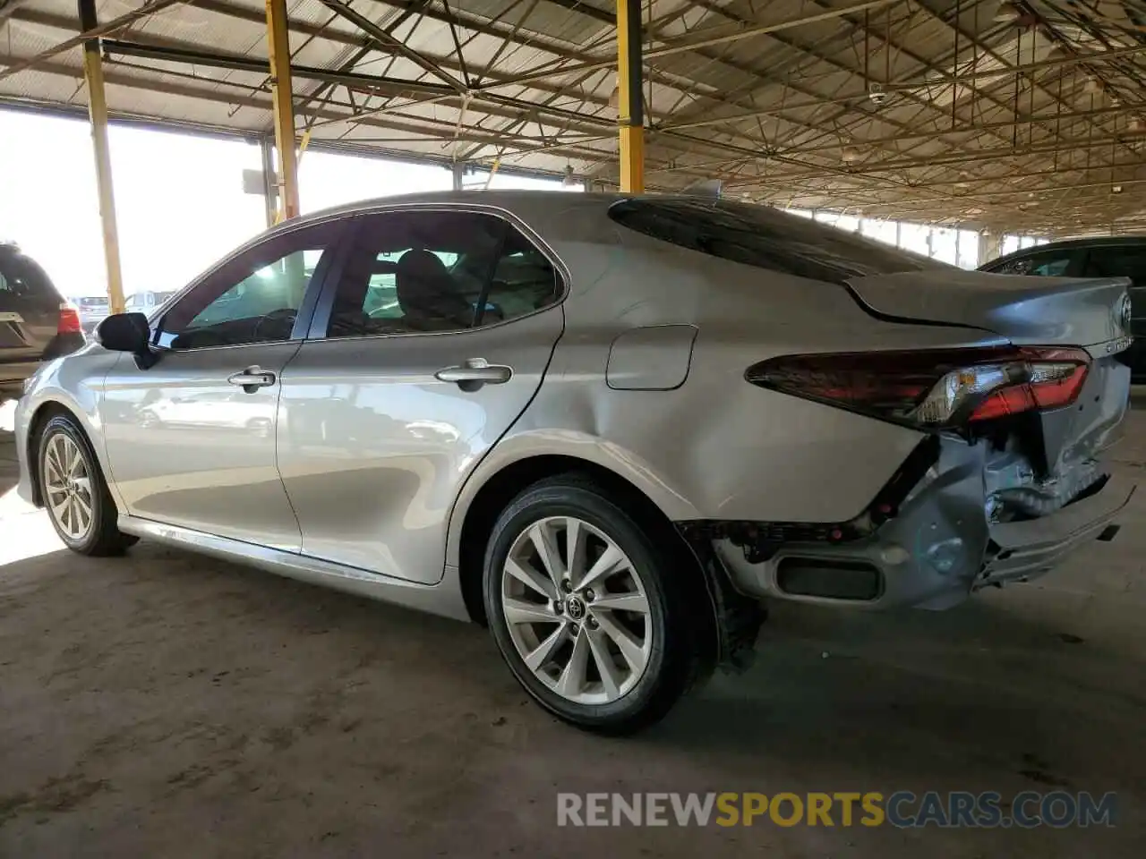 2 Photograph of a damaged car 4T1C11AK1NU054709 TOYOTA CAMRY 2022