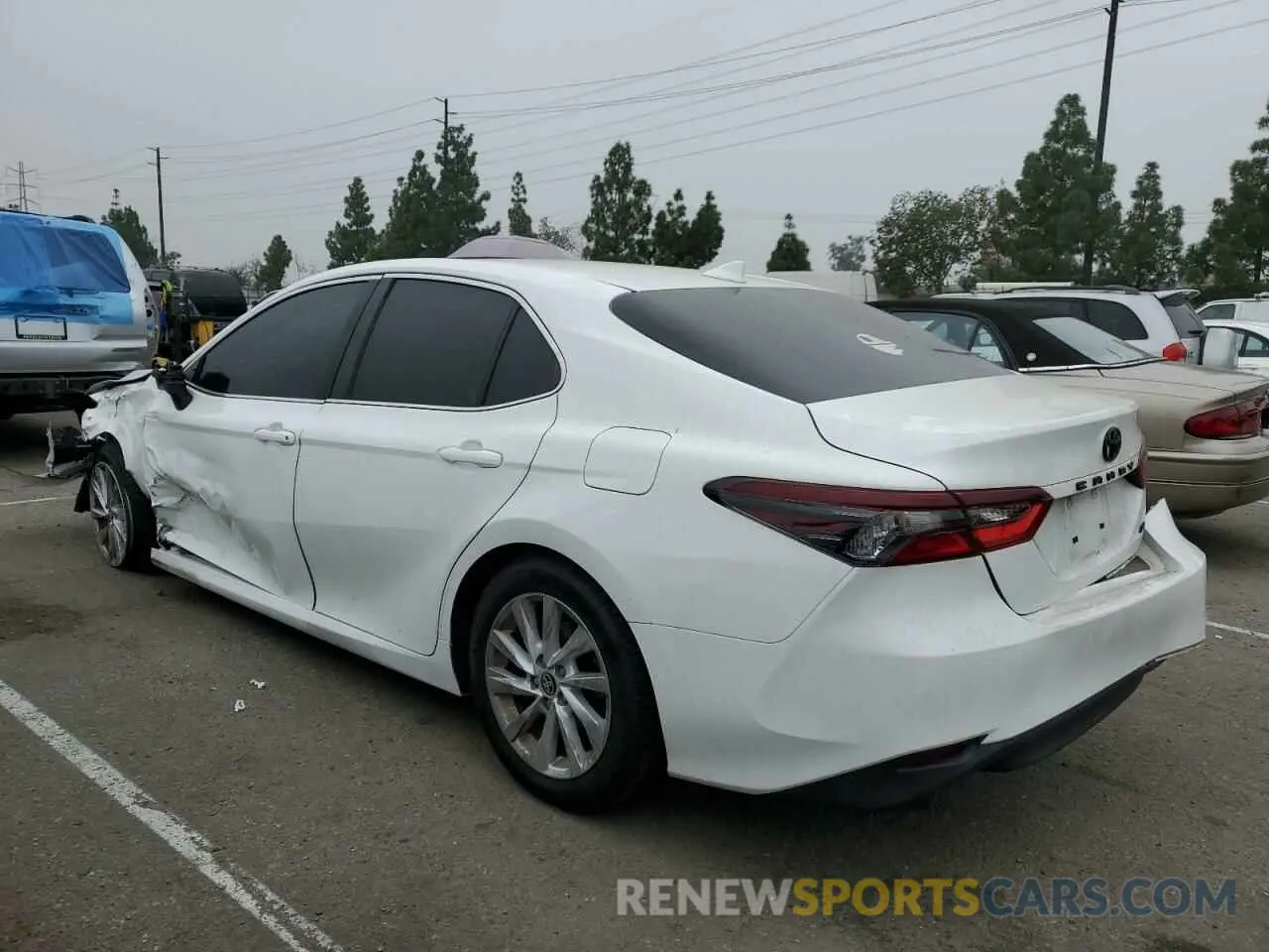 2 Photograph of a damaged car 4T1C11AK1NU072384 TOYOTA CAMRY 2022