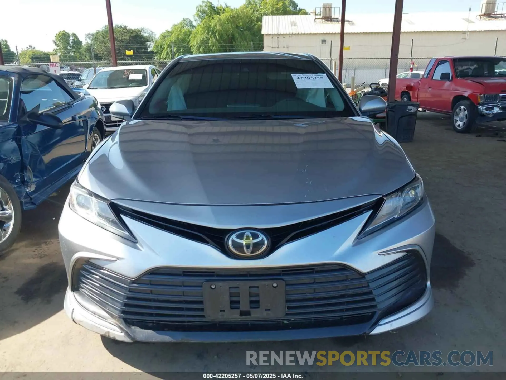 13 Photograph of a damaged car 4T1C11AK1NU621288 TOYOTA CAMRY 2022