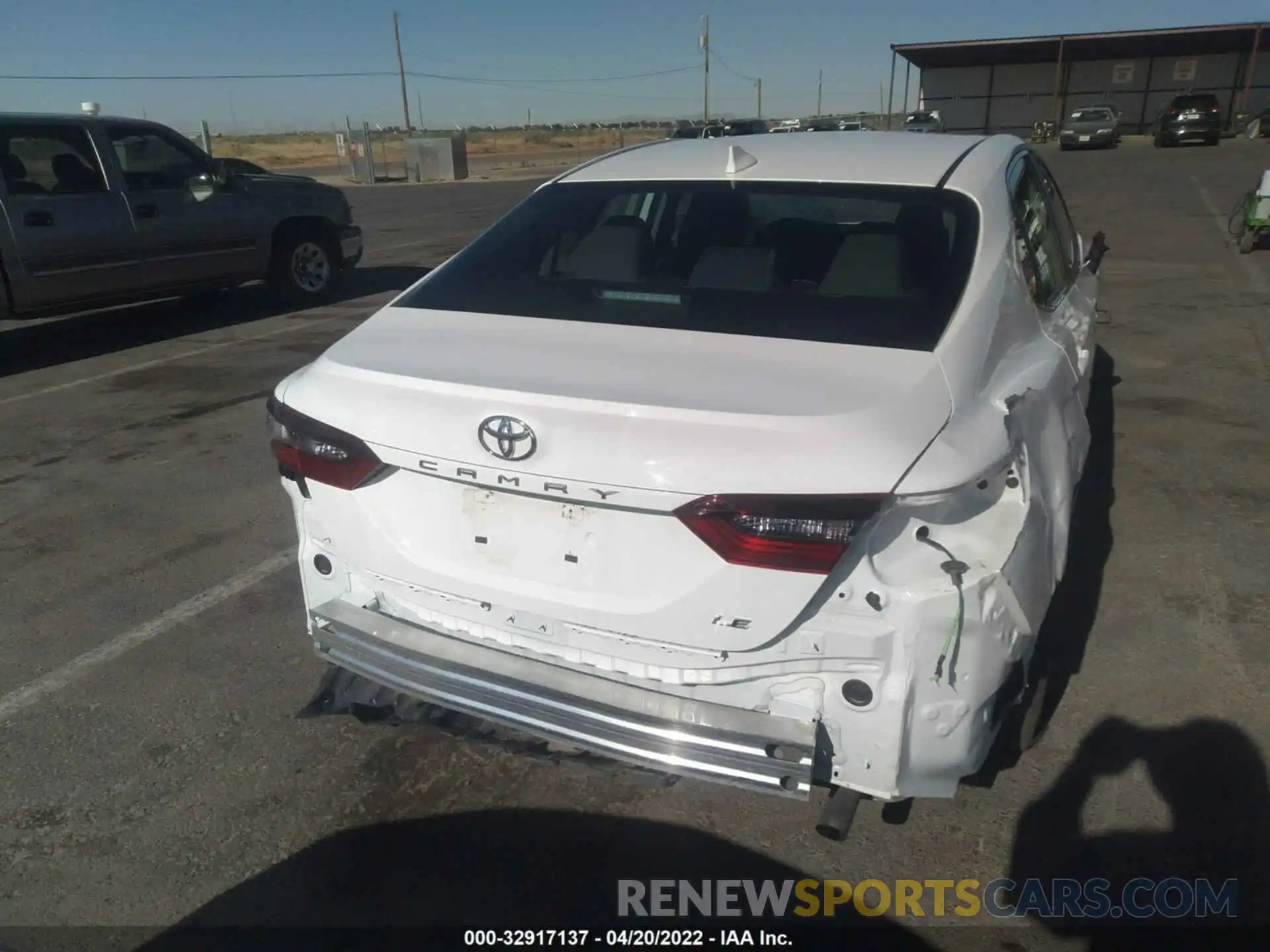 12 Photograph of a damaged car 4T1C11AK1NU629262 TOYOTA CAMRY 2022