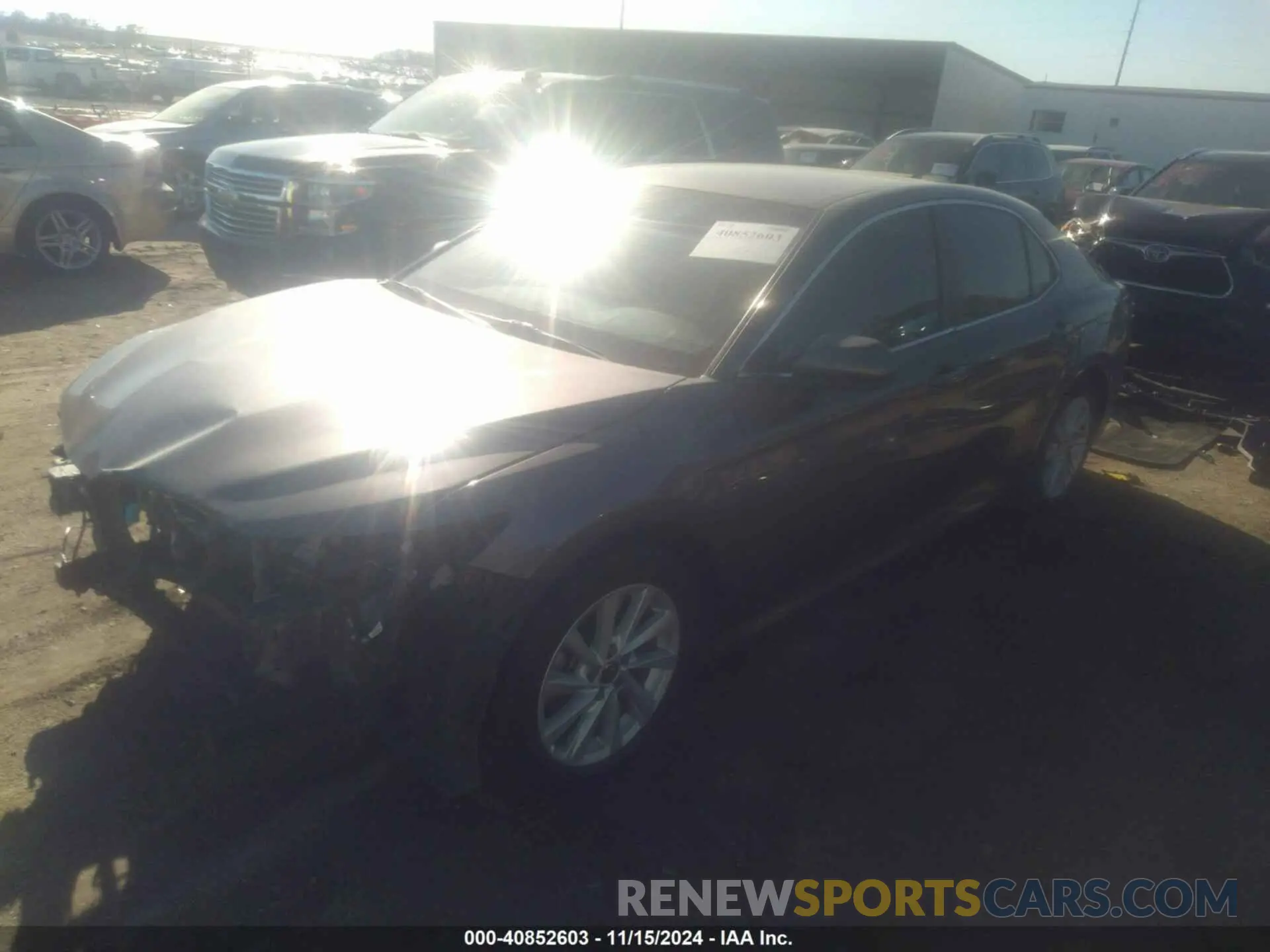 2 Photograph of a damaged car 4T1C11AK1NU646434 TOYOTA CAMRY 2022