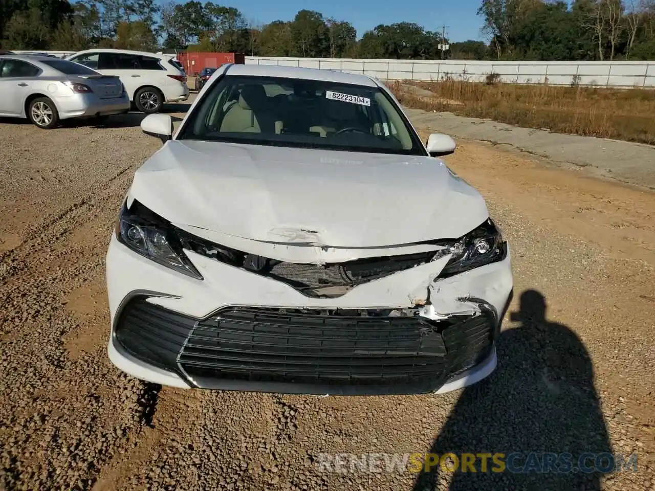 5 Photograph of a damaged car 4T1C11AK1NU649768 TOYOTA CAMRY 2022