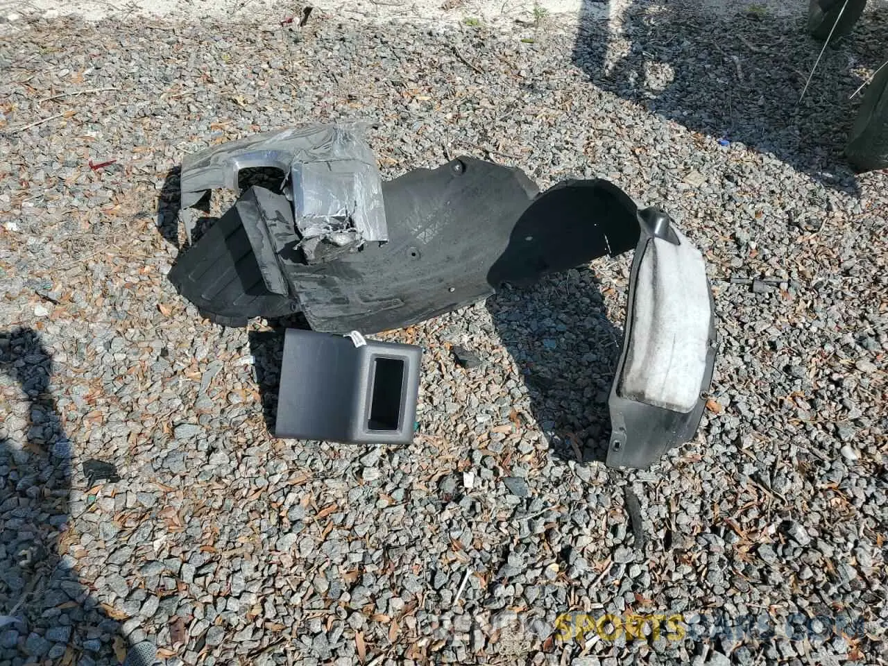 12 Photograph of a damaged car 4T1C11AK1NU652671 TOYOTA CAMRY 2022