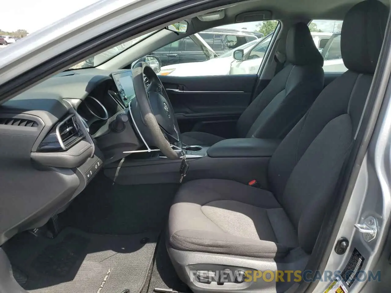 7 Photograph of a damaged car 4T1C11AK1NU683368 TOYOTA CAMRY 2022