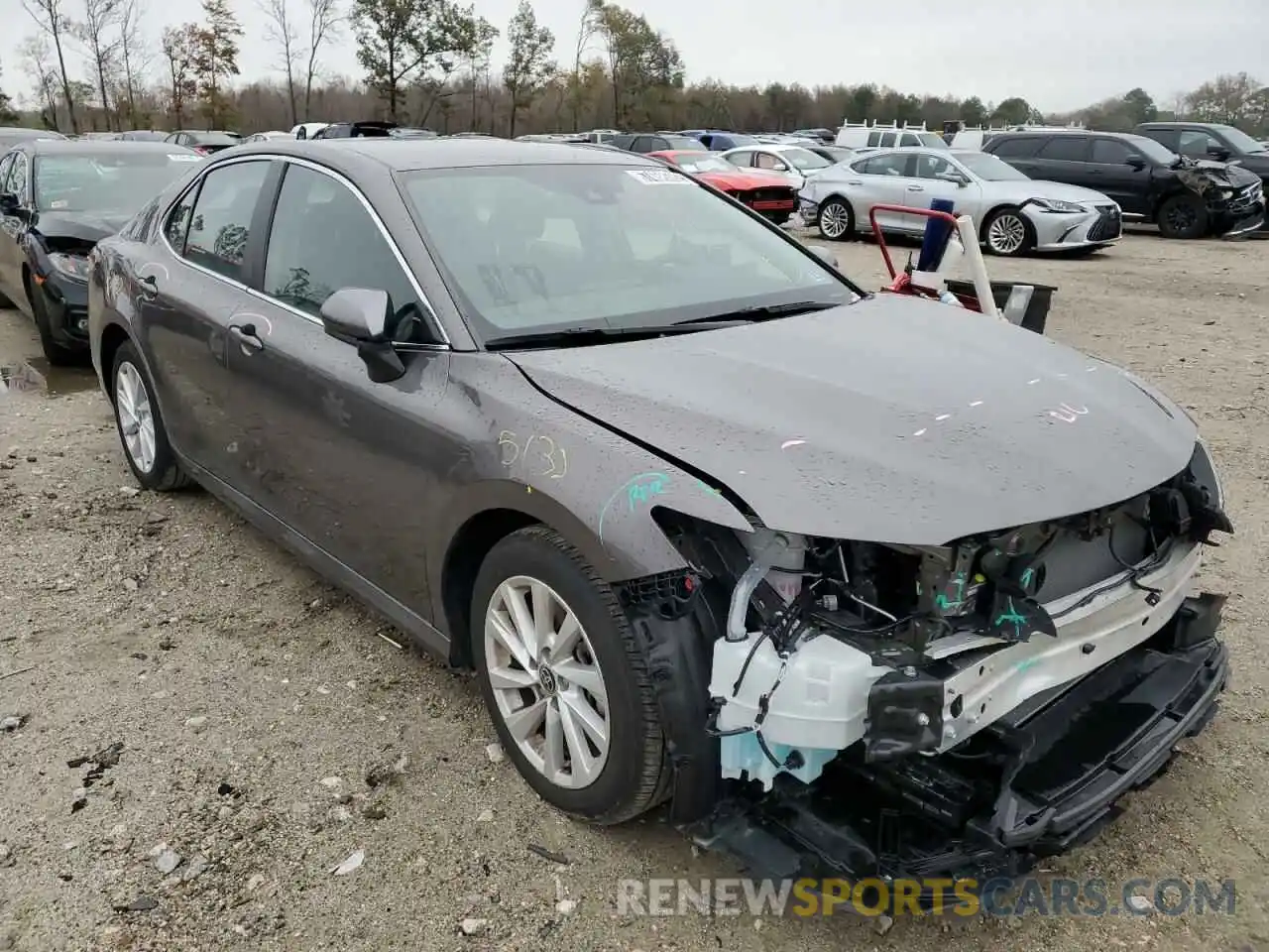 4 Photograph of a damaged car 4T1C11AK1NU688084 TOYOTA CAMRY 2022