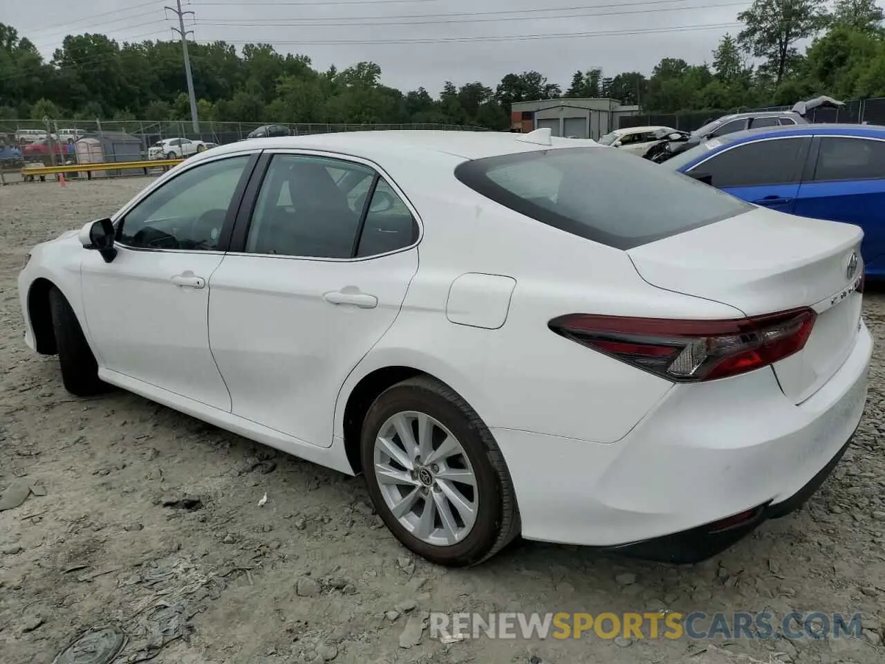 2 Photograph of a damaged car 4T1C11AK1NU712948 TOYOTA CAMRY 2022