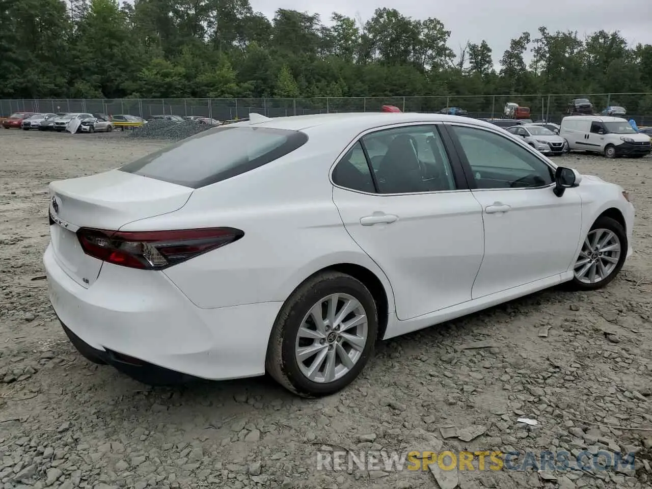 3 Photograph of a damaged car 4T1C11AK1NU712948 TOYOTA CAMRY 2022