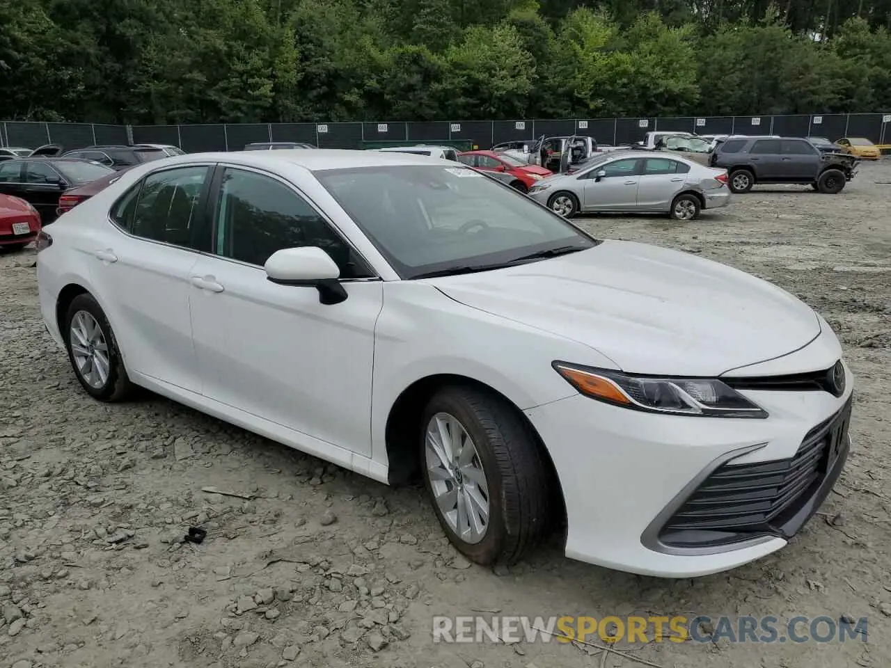 4 Photograph of a damaged car 4T1C11AK1NU712948 TOYOTA CAMRY 2022