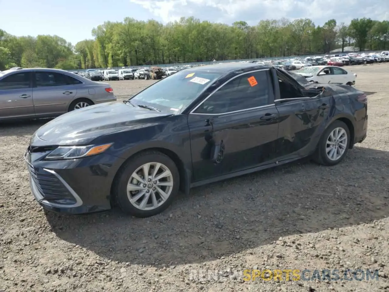 1 Photograph of a damaged car 4T1C11AK2NU049972 TOYOTA CAMRY 2022