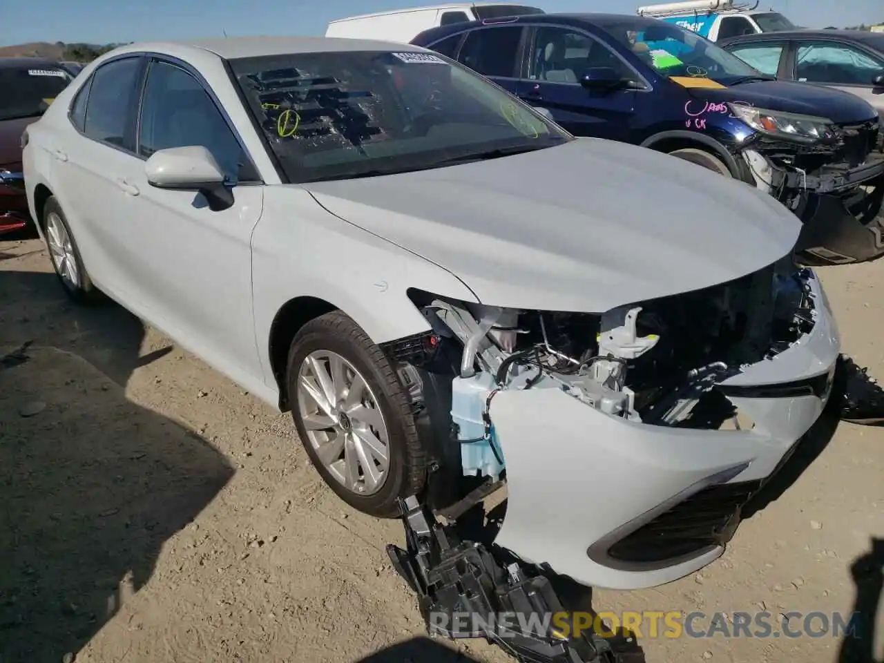 1 Photograph of a damaged car 4T1C11AK2NU061703 TOYOTA CAMRY 2022