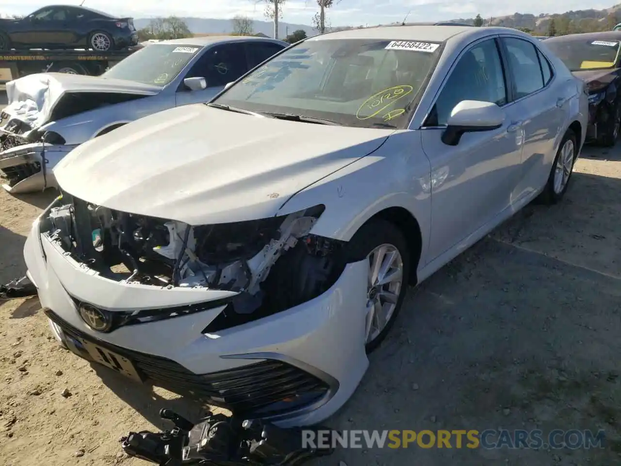 2 Photograph of a damaged car 4T1C11AK2NU061703 TOYOTA CAMRY 2022