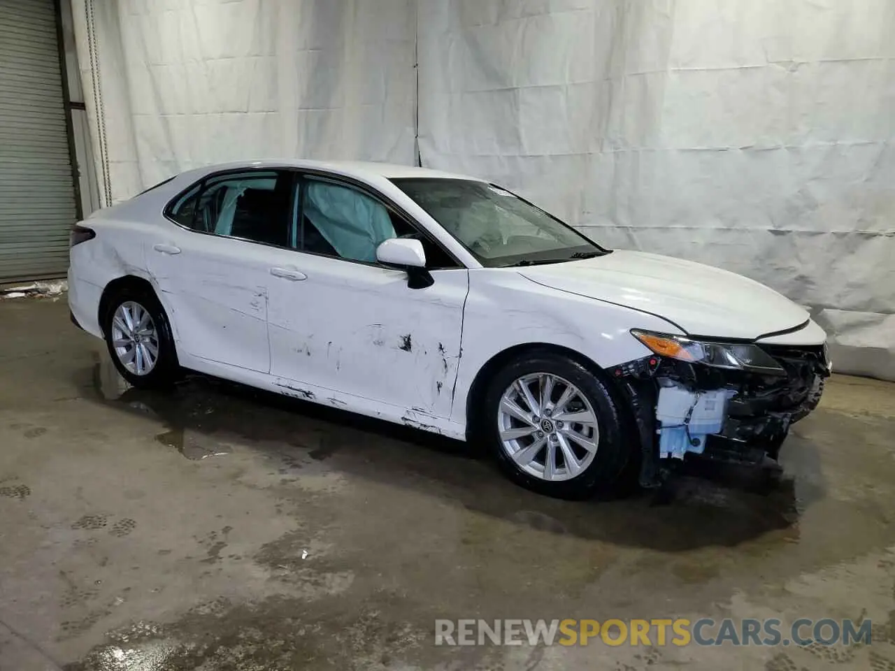 4 Photograph of a damaged car 4T1C11AK2NU074791 TOYOTA CAMRY 2022