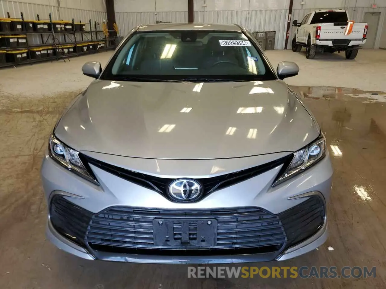 5 Photograph of a damaged car 4T1C11AK2NU627410 TOYOTA CAMRY 2022