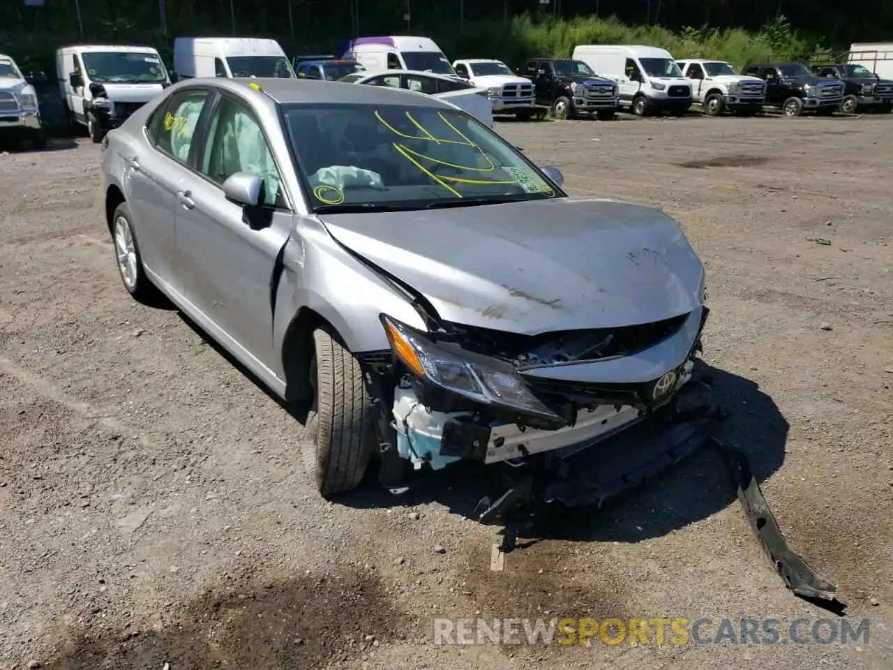 1 Photograph of a damaged car 4T1C11AK2NU637919 TOYOTA CAMRY 2022