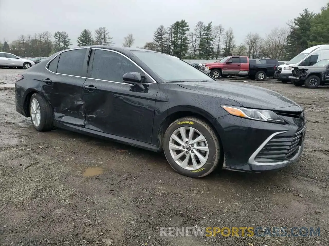 4 Photograph of a damaged car 4T1C11AK2NU651660 TOYOTA CAMRY 2022
