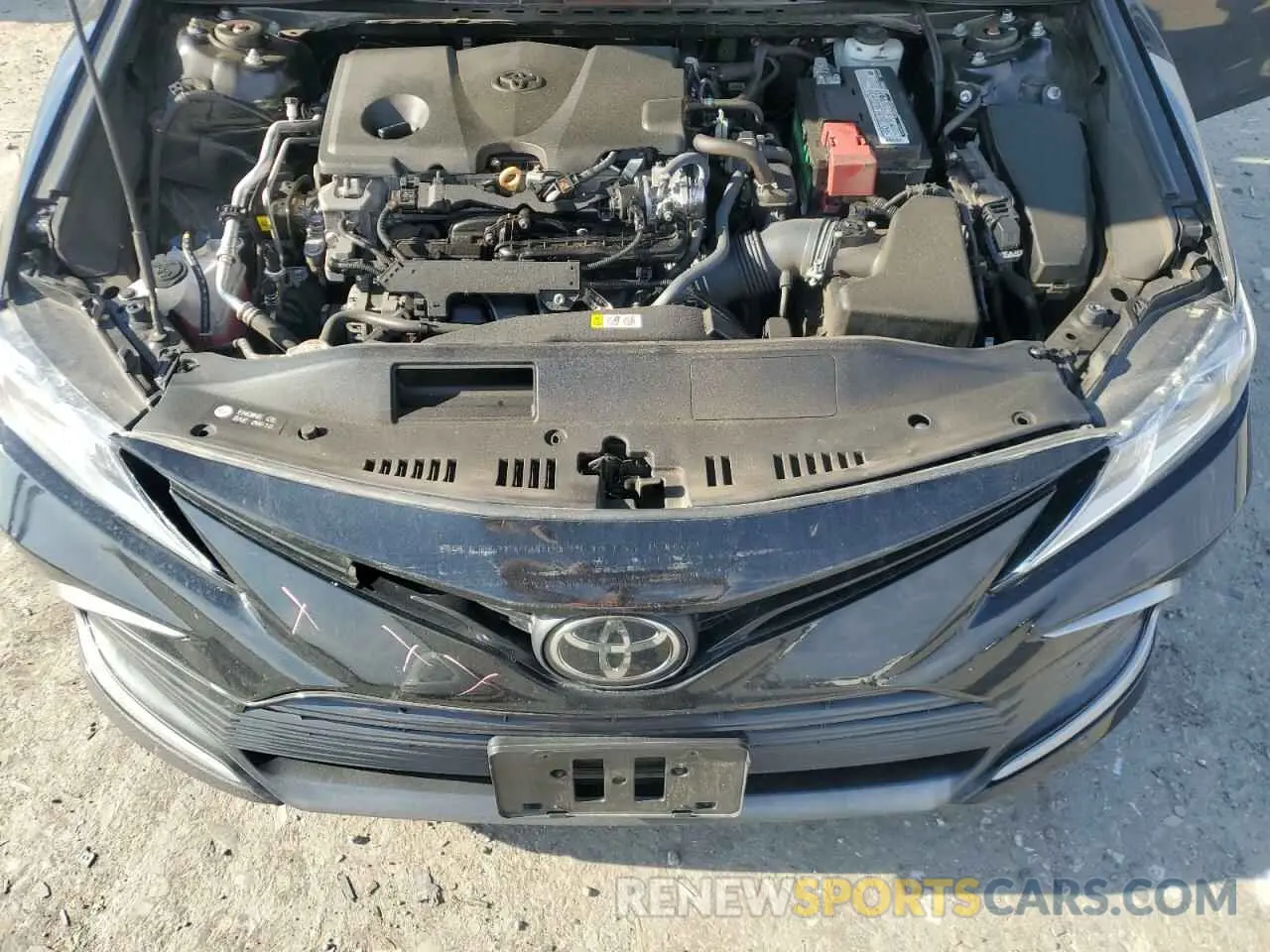 11 Photograph of a damaged car 4T1C11AK2NU653800 TOYOTA CAMRY 2022