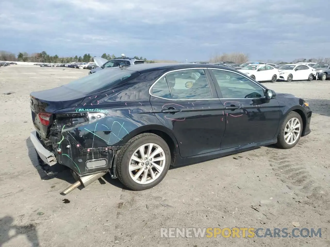 3 Photograph of a damaged car 4T1C11AK2NU653800 TOYOTA CAMRY 2022