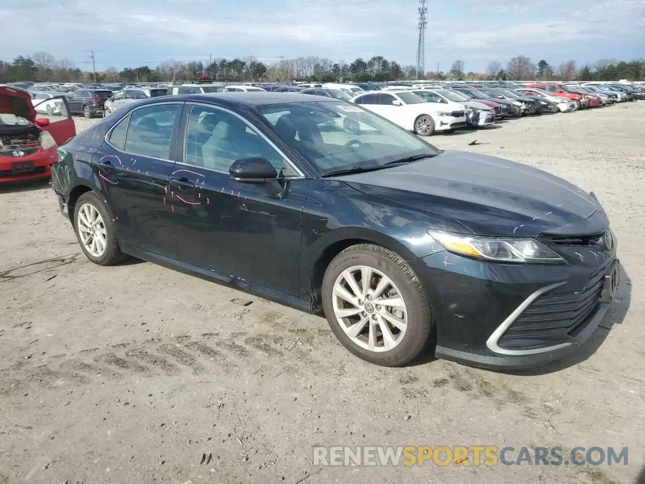 4 Photograph of a damaged car 4T1C11AK2NU653800 TOYOTA CAMRY 2022