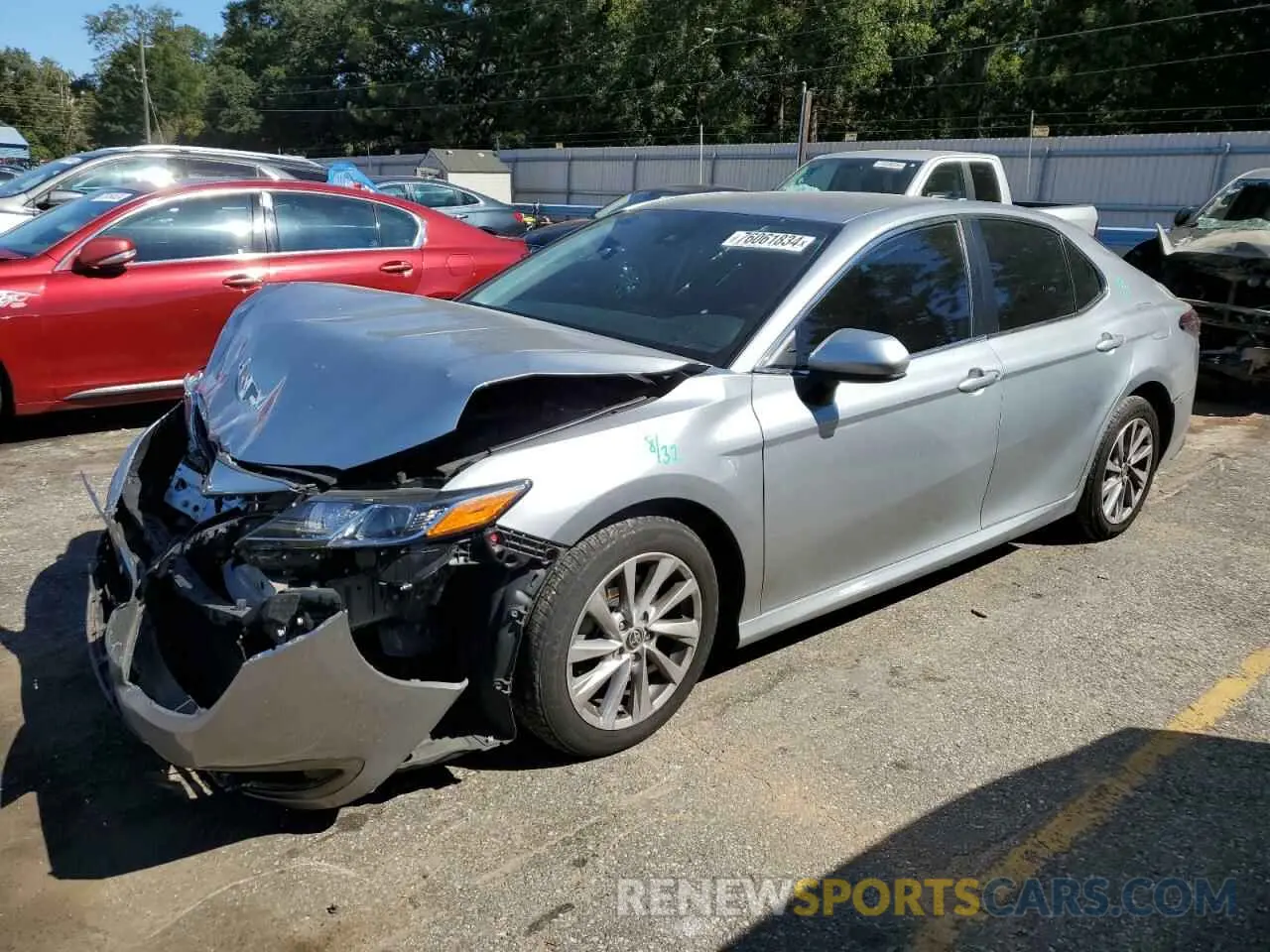 1 Photograph of a damaged car 4T1C11AK2NU663906 TOYOTA CAMRY 2022