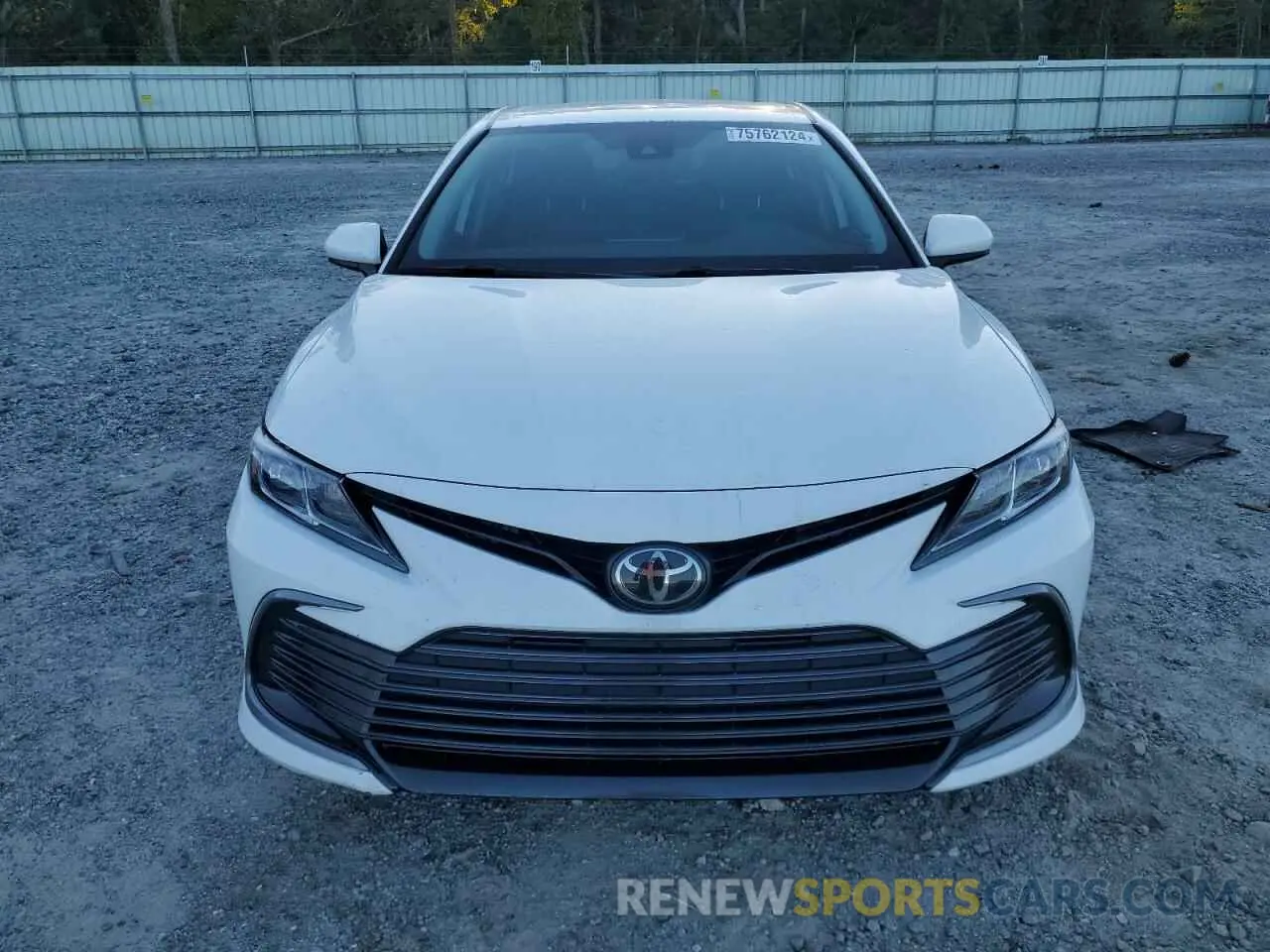 5 Photograph of a damaged car 4T1C11AK2NU664053 TOYOTA CAMRY 2022