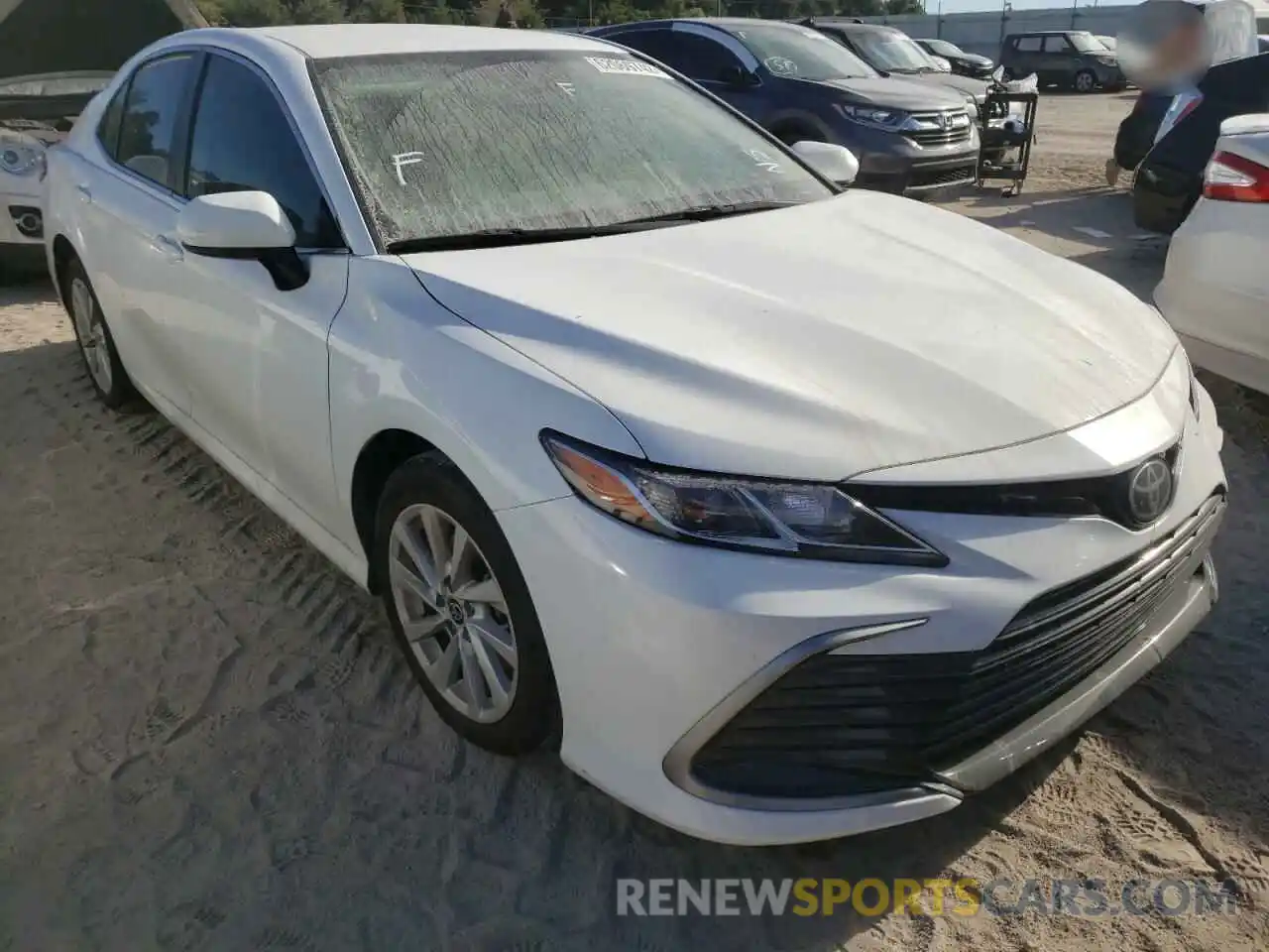 1 Photograph of a damaged car 4T1C11AK2NU677093 TOYOTA CAMRY 2022