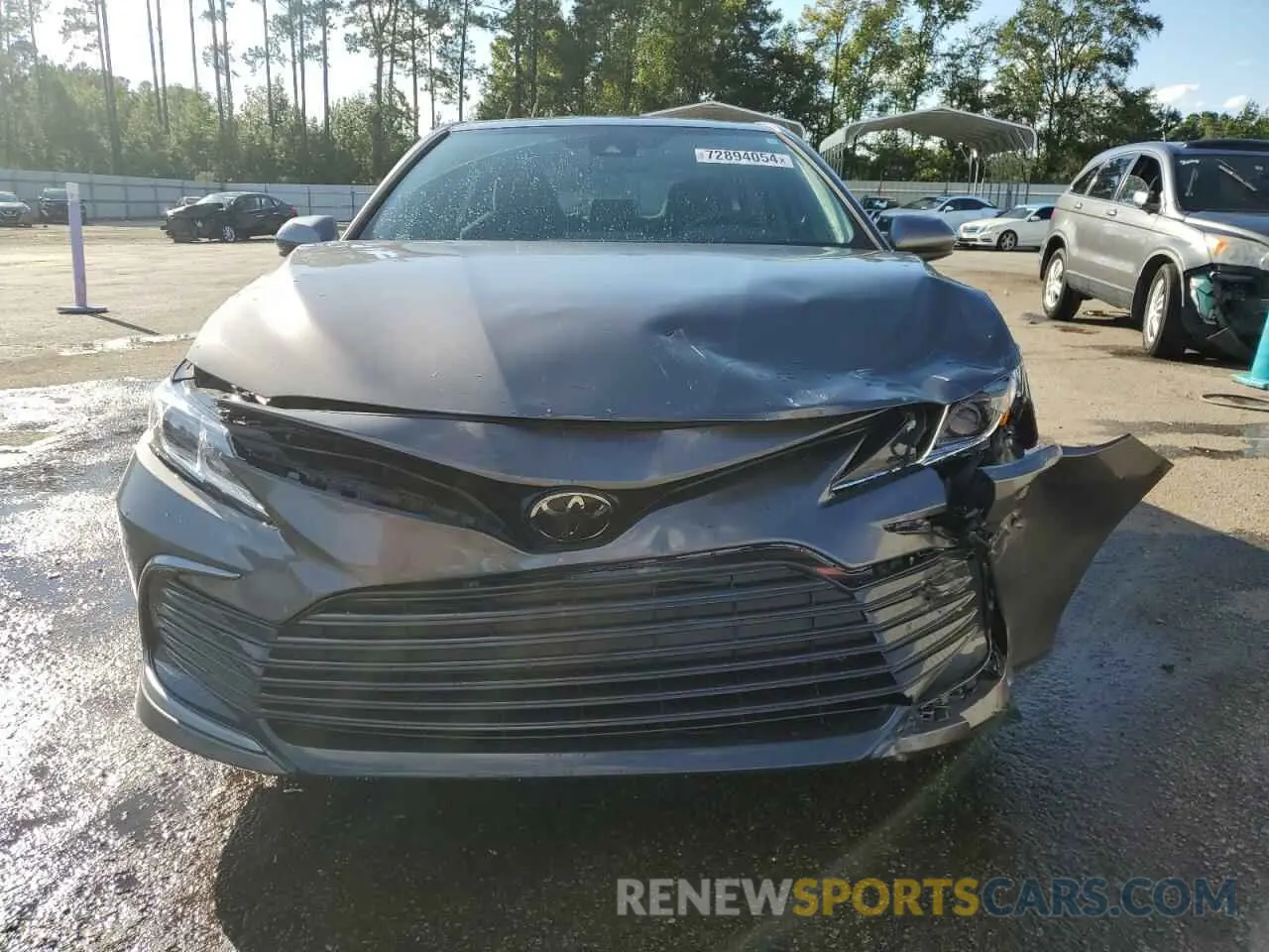 5 Photograph of a damaged car 4T1C11AK2NU680933 TOYOTA CAMRY 2022