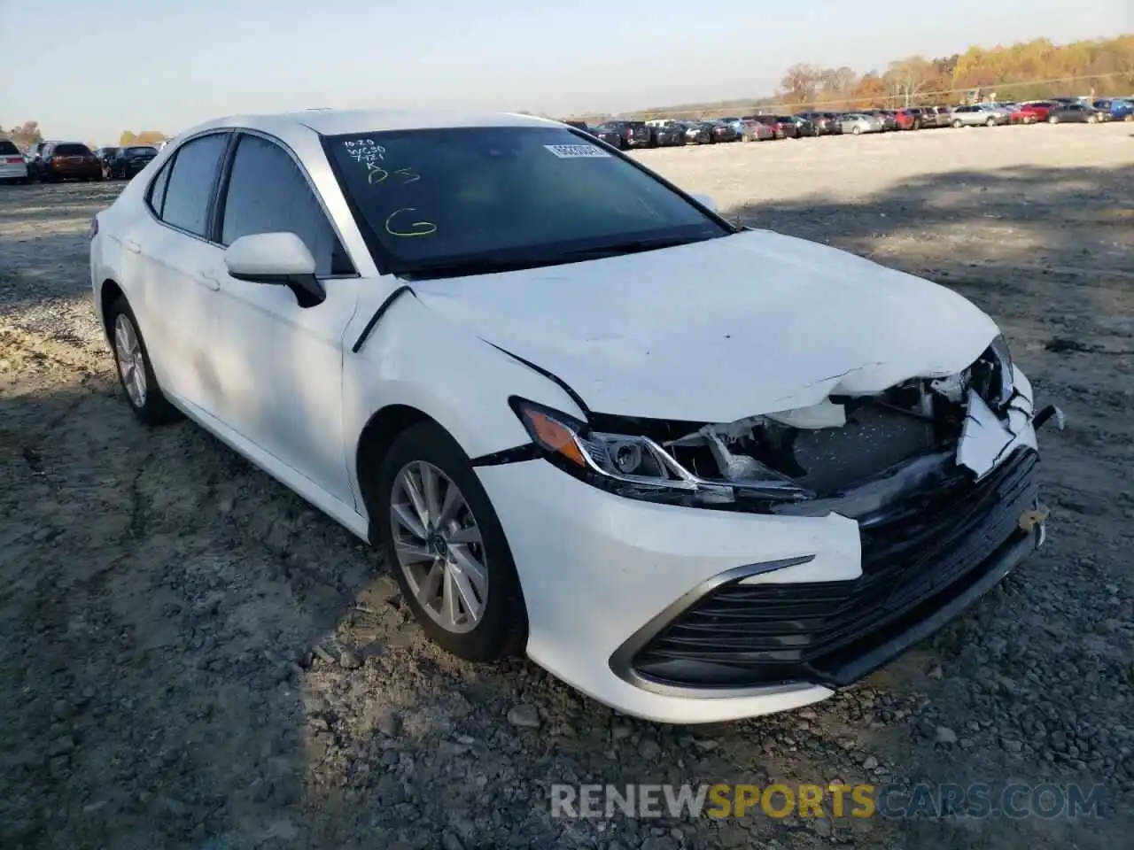 1 Photograph of a damaged car 4T1C11AK2NU707421 TOYOTA CAMRY 2022