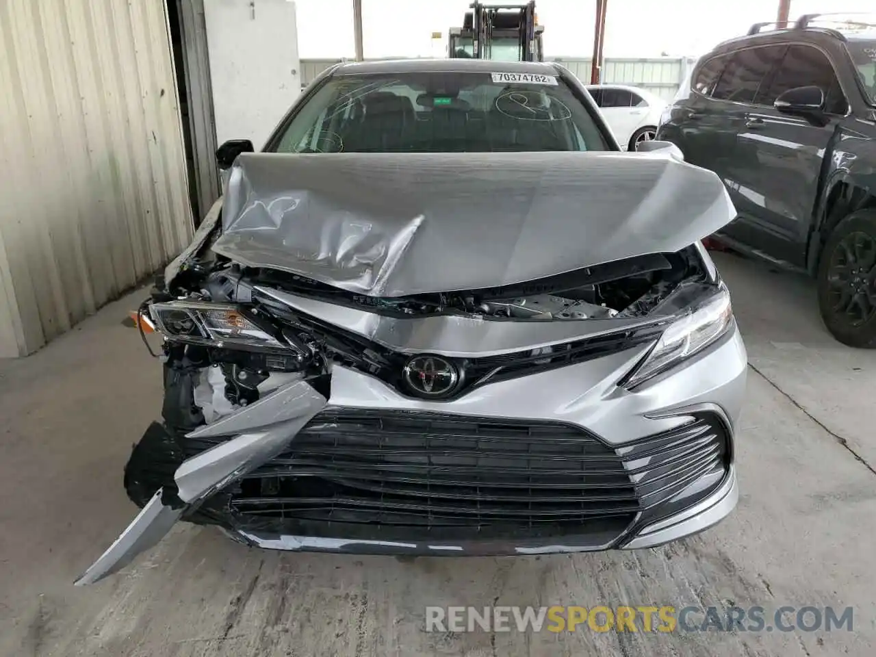 5 Photograph of a damaged car 4T1C11AK3NU035093 TOYOTA CAMRY 2022