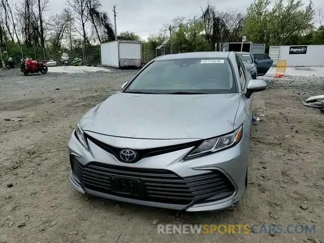 10 Photograph of a damaged car 4T1C11AK3NU072189 TOYOTA CAMRY 2022