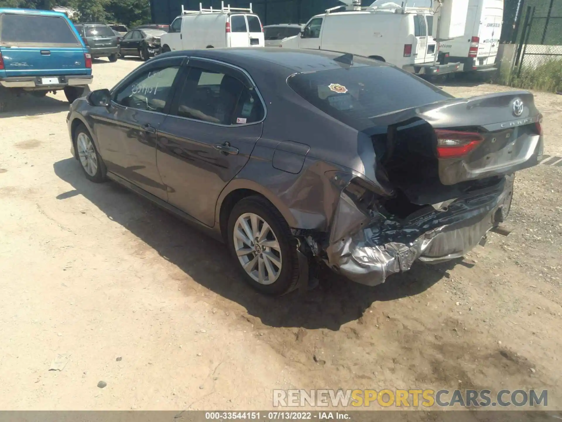 3 Photograph of a damaged car 4T1C11AK3NU619557 TOYOTA CAMRY 2022