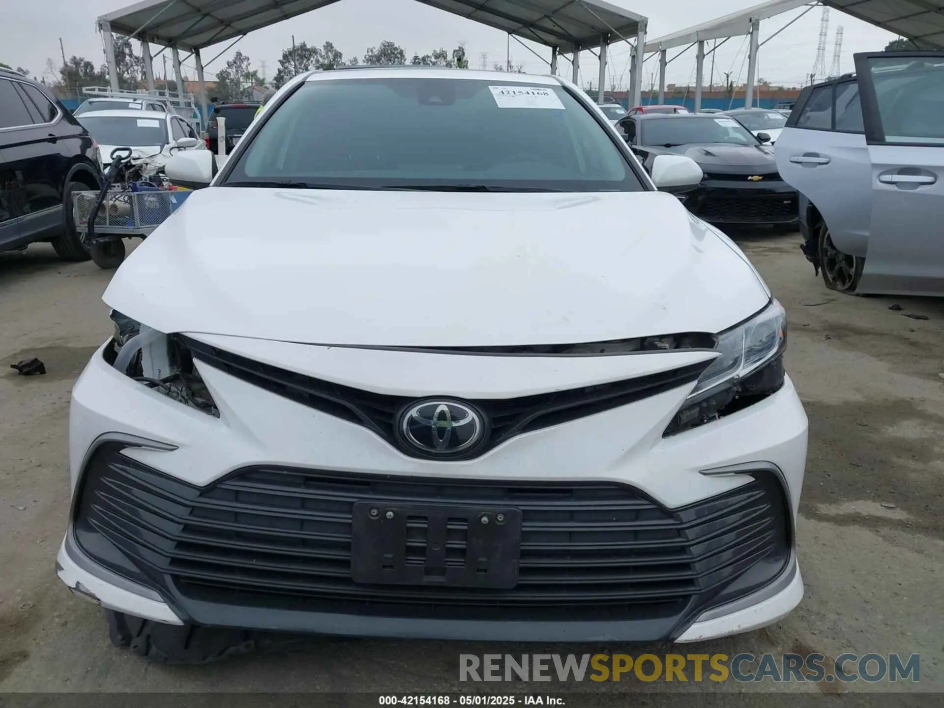 13 Photograph of a damaged car 4T1C11AK3NU625990 TOYOTA CAMRY 2022